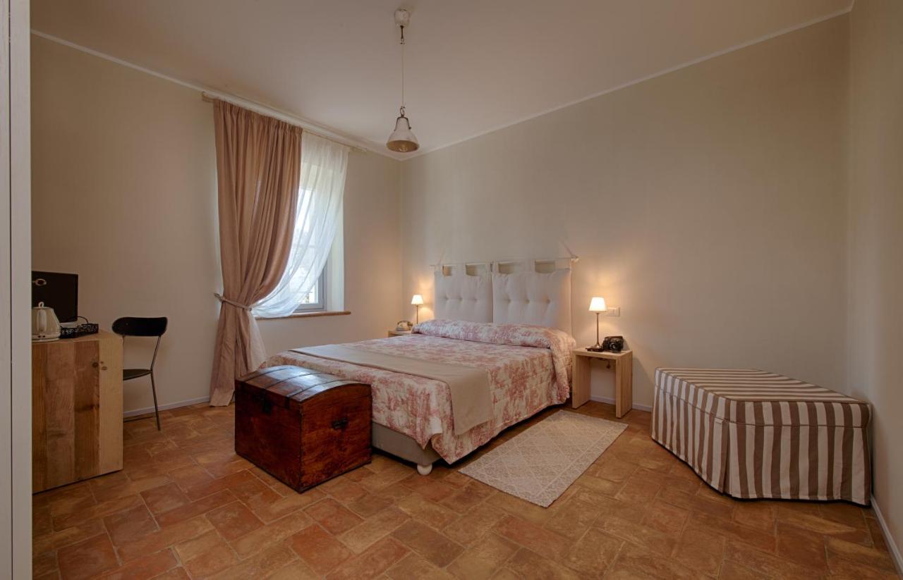Agriturismo Poderedodici Orbetello Exterior photo