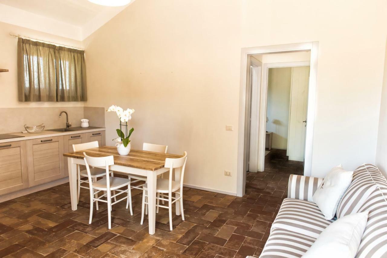 Agriturismo Poderedodici Orbetello Exterior photo